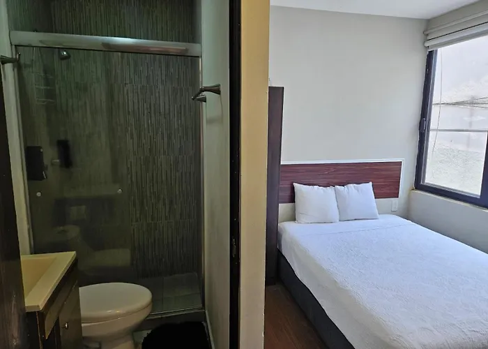 Singular Socrates Hotel 3*